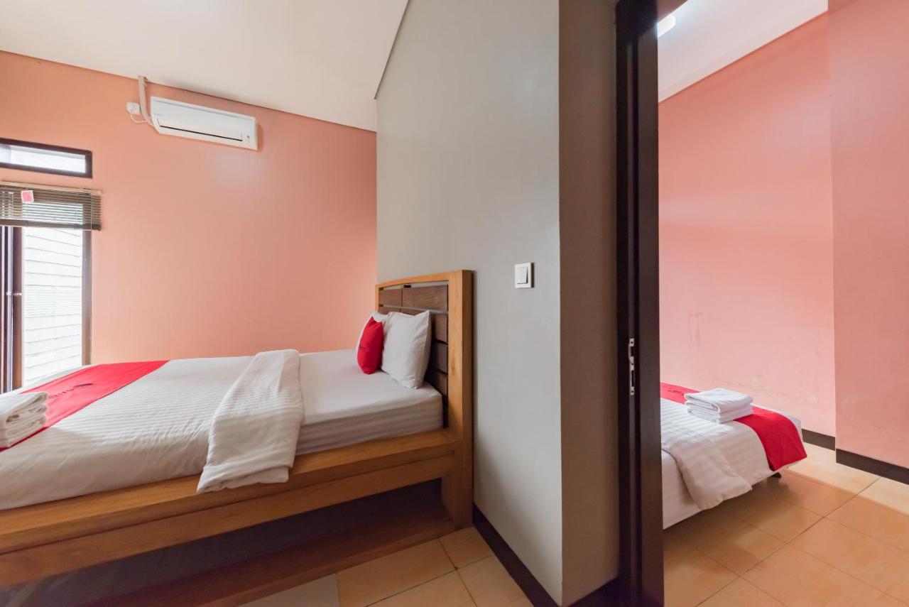 Reddoorz Syariah Near Politeknik Negeri Bandung Campus Hotel Cimahi Exterior foto